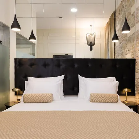 Luxury Golden Palace Citycentre Right Next To Diocletian's Palace 4*