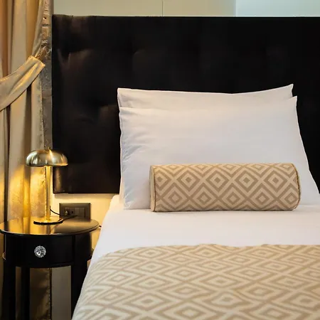 Luxury Golden Palace Citycentre Right Next To Diocletian's Palace Pensionat Split