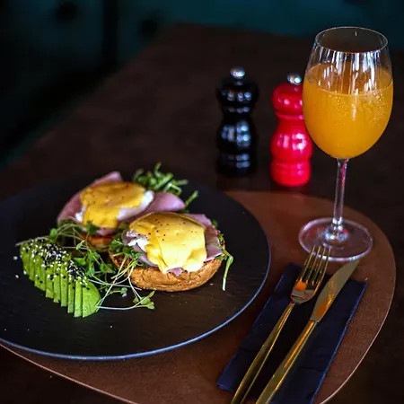 Pensionat Luxury Golden Palace Citycentre Right Next To Diocletian's Palace Split